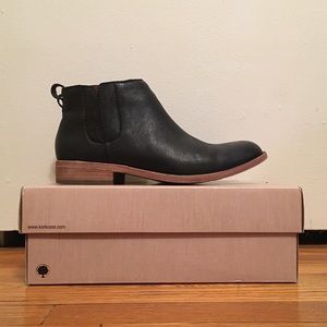 Kork-Ease Velma black leather booties 8.5 M